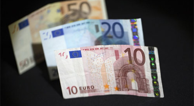Tin tức forex: Đồng euro tiếp tục sụp đổ